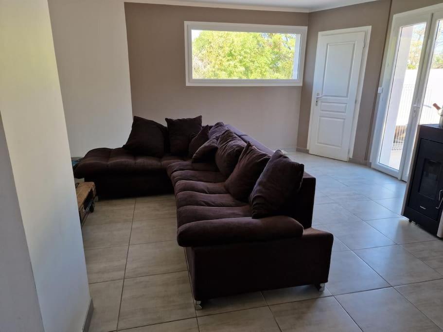 Villa Pour 10 Personnes Avec Piscine Et Jacuzzi Ales Exterior photo